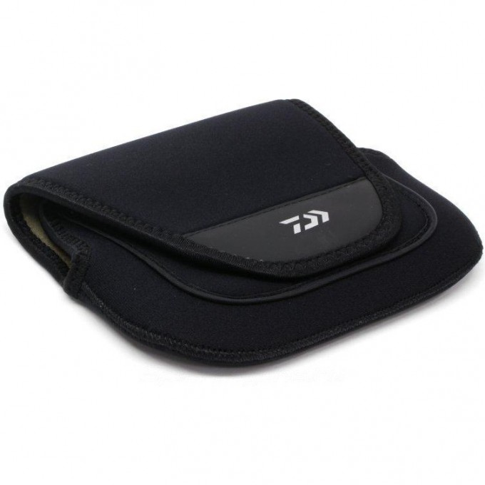 Неопреновый чехол для катушки с карманом DAIWA Neo Reel Cover SP-MH (19х32 см) 4960652797122