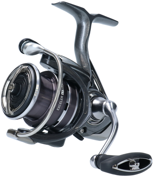 Byu fishing reels Daiwa 23 Exceler LT 2000D in a fishing tackle shop